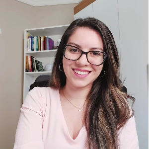 Aryana Faria Calissi