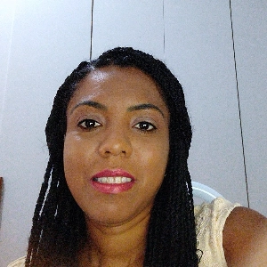 Luciene dos Anjos da Costa