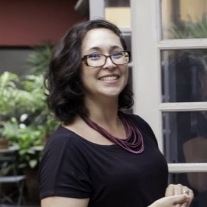 Camila R Garcia | Humanará Desenvolvimento Humano e Integral