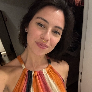 Isa Zaya