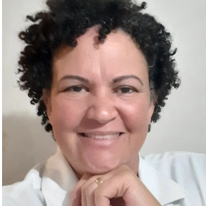 Pollyanna de Barros Mendes Manosalva