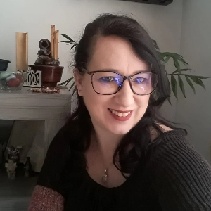 Evelin Lediani