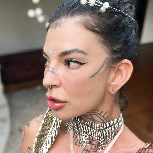 Samadhi Sacerdotisa Tântrica