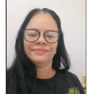 Ivone j santos