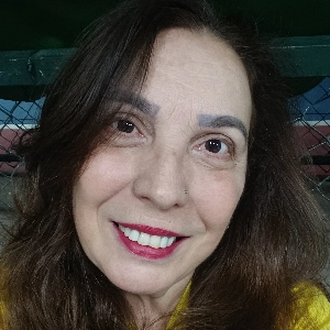 Lúcia Soares