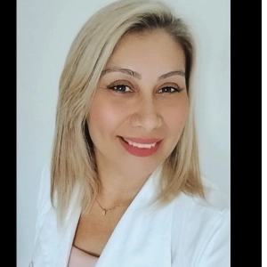 ana Lucia terapeuta Emocional,,, master
