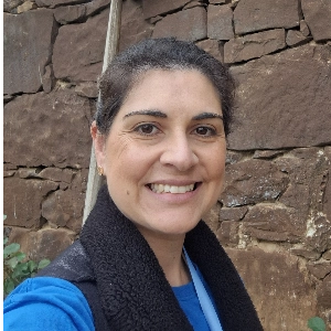 Cristiane Leal dos Anjos