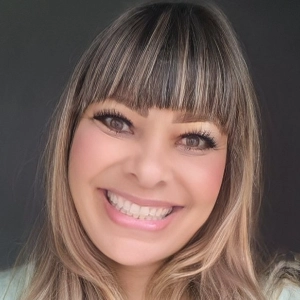 MARIA CLARA SANTOS