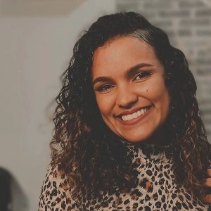 Agiele Almeida CITRG: 07576