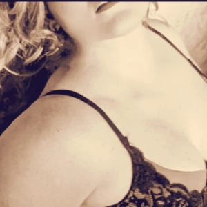 Bya Spindola Massagem Nova Friburgo , Macaé