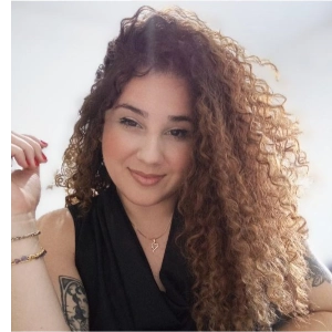 Paty Toledo