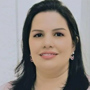 Dra. Luciana Marolla