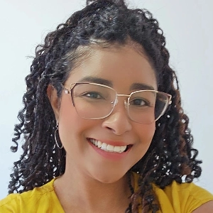 Vanessa Evelyn Alves de Brito
