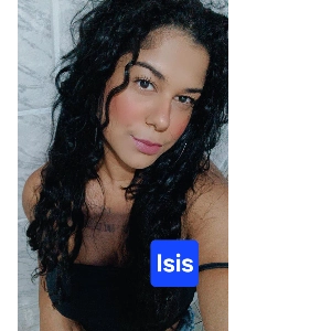 Isis Fernandes