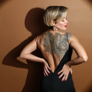 Elizabeth Massoterapeuta