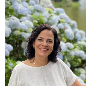 Cláudia Maria Lima e Silva