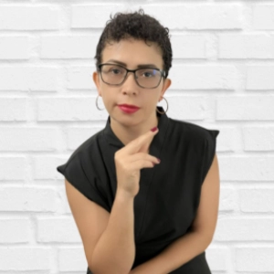 Vânia Salvaley