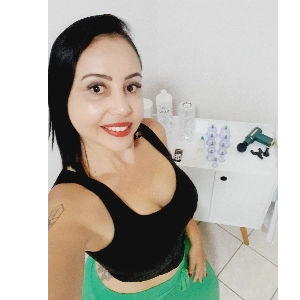 Ana  Souza