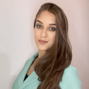 Larissa Oliveira Nascimento