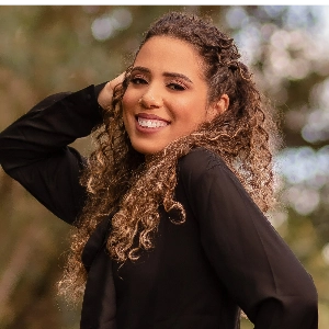 Thayná Stelma Barros Rangel