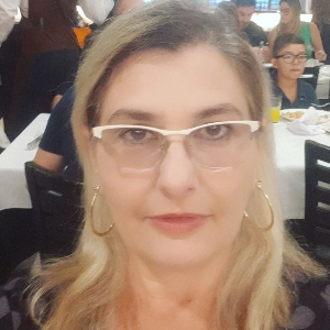 Sandra Mara dos Santos