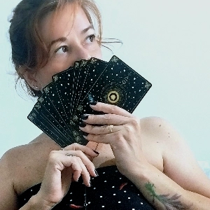 Elaine Büracof - Tarot & Espiritualidade