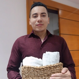 Ravi Terapia• Massagem Masculina Curitiba