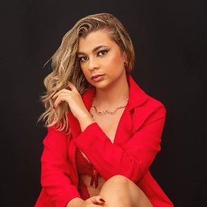 Thayna Teles