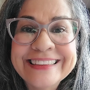 Cíntia Patrícia Ortácio