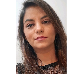 Rebeca Atwell Servidone