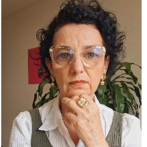 Rosi Pessatti | Terapeuta Sistêmica