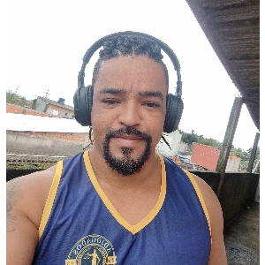 RODRIGO SANTOS