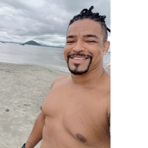RODRIGO SANTOS