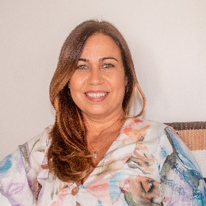 Renata Pires Barbosa