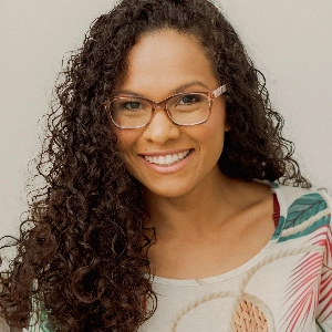 Monica Almeida