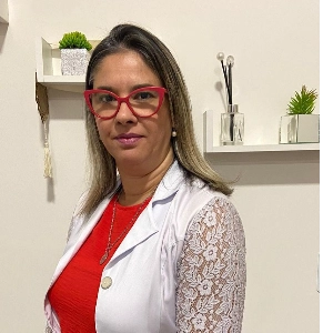 ALINE CAMPACHE