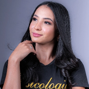 Katia Oliveira
