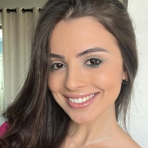 Anna Julia Figueiredo