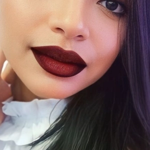 LyLy Menezes