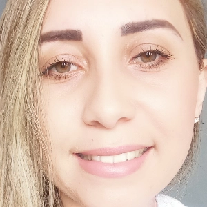 Evellyn Ferreira