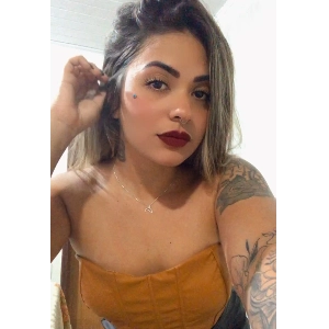 Luna Queiroz