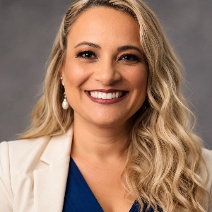 Débora Espina