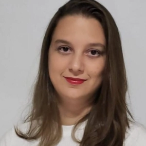 Cris Costa