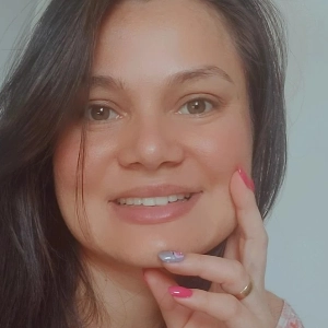 Débora Cristina de Oliveira