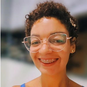 THAYNA ELAINE PEREIRA