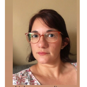 Queli Fontes