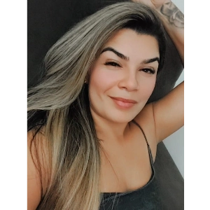 Céia Santos