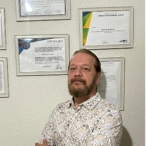 Neoclair de Oliveira