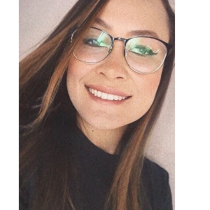 Rafaela Cavalcante CRP 04/79736