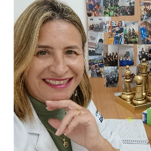 Andréia dos Santos Prado